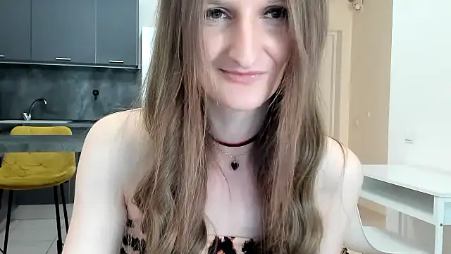 Snapshot of Kitty_Player chatting on 11-09-25, 08:34 Kitty Player online show from 11-09-25, 08:34