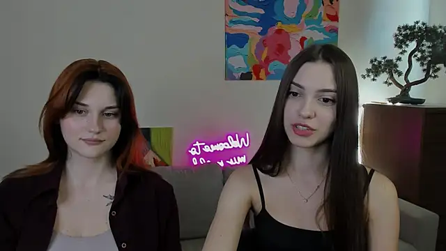 Snapshot of elza_rose chatting on 05-21-26, 09:38 elza rose online show from 05-21-26, 09:38