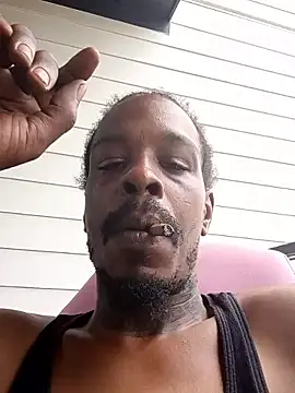Snapshot of MrLongStroke101 chatting on 05-26-26, 05:31 MrLongStroke101 online show from 05-26-26, 05:31