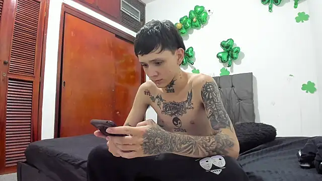 Snapshot of StraightBoy_Nick chatting on 05-03-26, 04:18 StraightBoy Nick online show from 05-03-26, 04:18