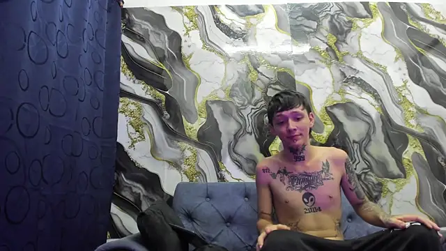 Snapshot of StraightBoy_Nick chatting on 05-20-26, 06:30 StraightBoy Nick online show from 05-20-26, 06:30