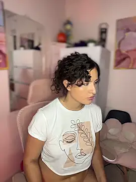 Dannaa Lovs online show from 10-20-25, 05:24