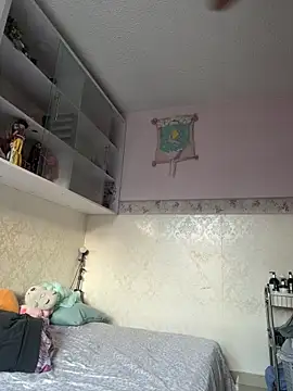 PinkyFairy online show from 05-10-26, 11:48