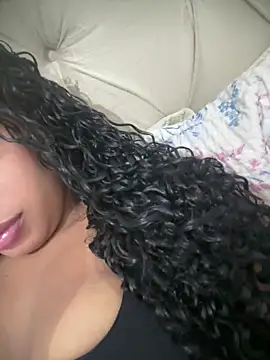 Snapshot of bianca090 chatting on 09-25-25, 09:07 bianca090 online show from 09-25-25, 09:07