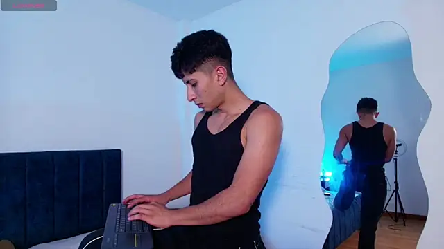 Snapshot of Andy_Justgame chatting on 11-29-25, 02:47 Andy Justgame online show from 11-29-25, 02:47