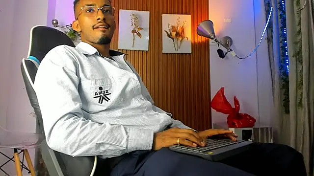 Darwin mayo online show from 09-26-25, 05:17