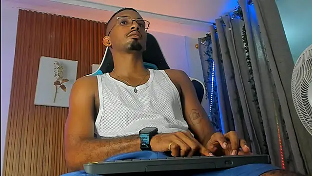 Darwin mayo online show from 01-16-26, 05:50