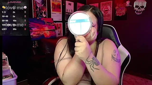 Snapshot of Ravendark_ chatting on 11-11-25, 07:47 Ravendark online show from 11-11-25, 07:47