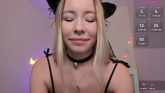 Snapshot of DanaCandy chatting on 03-12-25, 10:50 DanaCandy online show from 03-12-25, 10:50