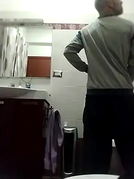 Bohhhhrm online show from 04-17-26, 04:04