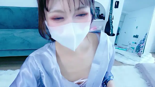 Snapshot of -Nyanko-chan- chatting on 06-21-26, 02:36 -Nyanko-chan- online show from 06-21-26, 02:36