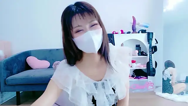 Snapshot of -Nyanko-chan- chatting on 06-29-26, 11:16 -Nyanko-chan- online show from 06-29-26, 11:16