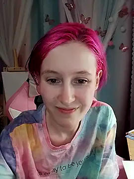 Snapshot of Fuzzy_Unicorn chatting on 09-19-25, 07:25 Fuzzy Unicorn online show from 09-19-25, 07:25