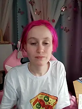 Snapshot of Fuzzy_Unicorn chatting on 10-07-25, 07:22 Fuzzy Unicorn online show from 10-07-25, 07:22