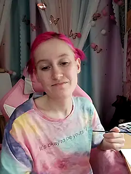 Snapshot of Fuzzy_Unicorn chatting on 10-23-25, 07:23 Fuzzy Unicorn online show from 10-23-25, 07:23