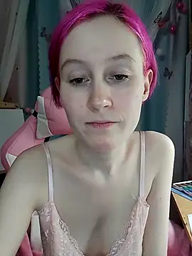 Snapshot of Fuzzy_Unicorn chatting on 11-03-25, 07:15 Fuzzy Unicorn online show from 11-03-25, 07:15