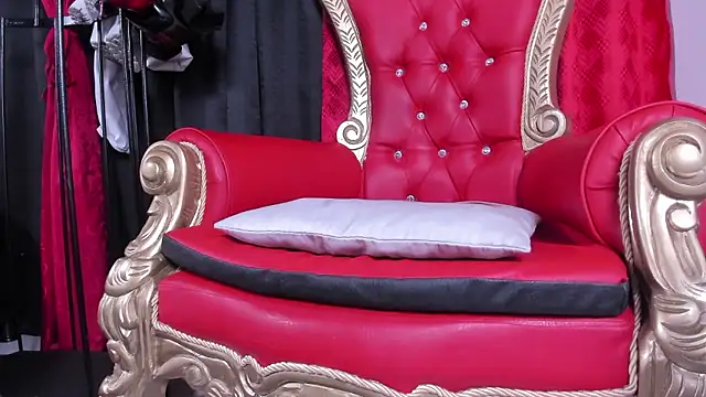 LiliThara online show from 01-17-26, 06:18