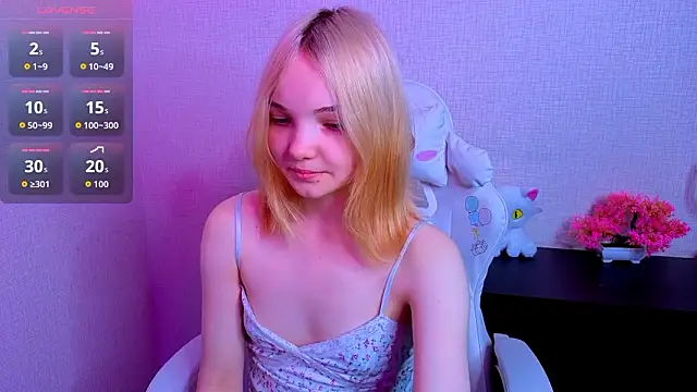 AnimeAlica18 online show from 02-01-26, 03:49