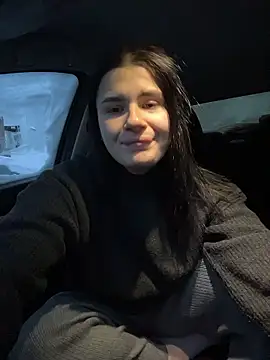 Snapshot of MiraReach chatting on 01-10-26, 02:35 MiraReach online show from 01-10-26, 02:35