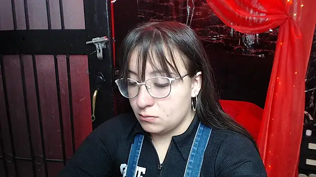 Snapshot of mia_778 chatting on 09-17-25, 01:35 mia 778 online show from 09-17-25, 01:35