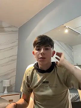 mathias saenz online show from 09-27-25, 06:57