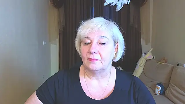 Milana Milky online show from 01-13-26, 05:13