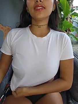 Lorena Mcfly online show from 10-26-25, 01:17