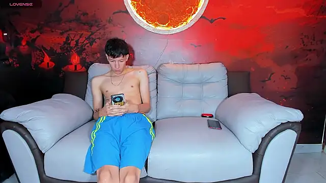 Party cocks online show from 02-06-26, 05:34