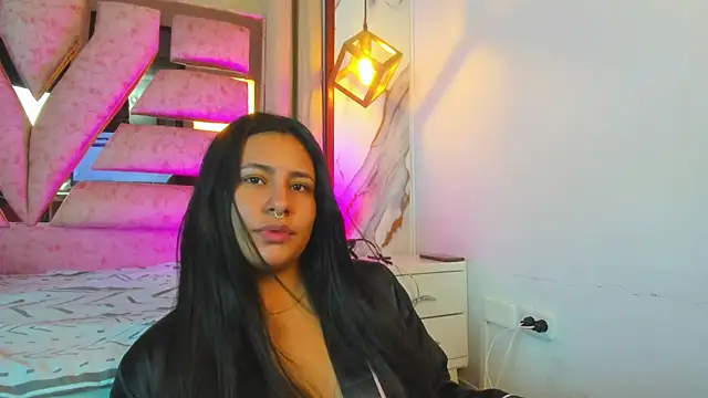 Snapshot of SamaelAndLilitt chatting on 10-24-25, 10:33 SamaelAndLilitt online show from 10-24-25, 10:33