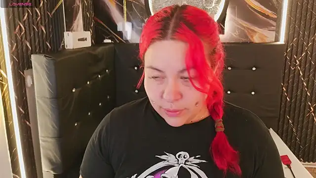 Witch Scarlet online show from 04-14-26, 12:27