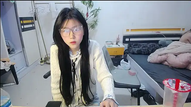 Snapshot of Babygirls523 chatting on 11-07-25, 11:21 Babygirls523 online show from 11-07-25, 11:21