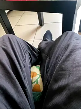 jackoli online show from 10-26-25, 03:18