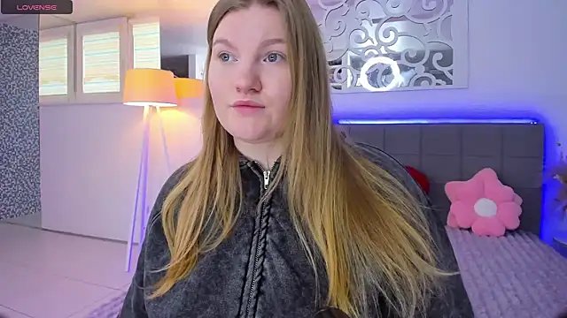 AshleyJoness online show from 02-15-26, 06:21