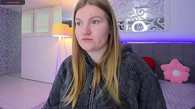 AshleyJoness online show from 02-26-26, 06:12