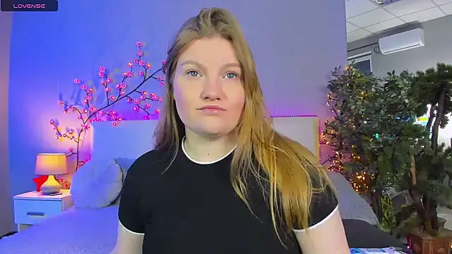 AshleyJoness online show from 05-18-26, 05:02