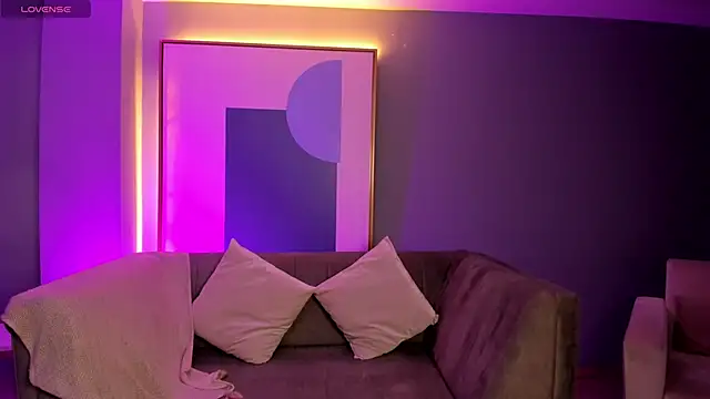 IbizaJacobs online show from 10-31-25, 01:01