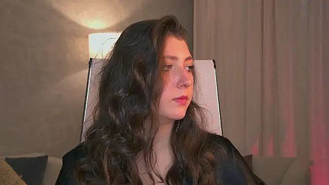 Snapshot of Mary_Miiller chatting on 09-10-25, 09:42 Mary Miiller online show from 09-10-25, 09:42