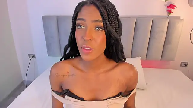 Emely Deluxe online show from 12-21-25, 11:39