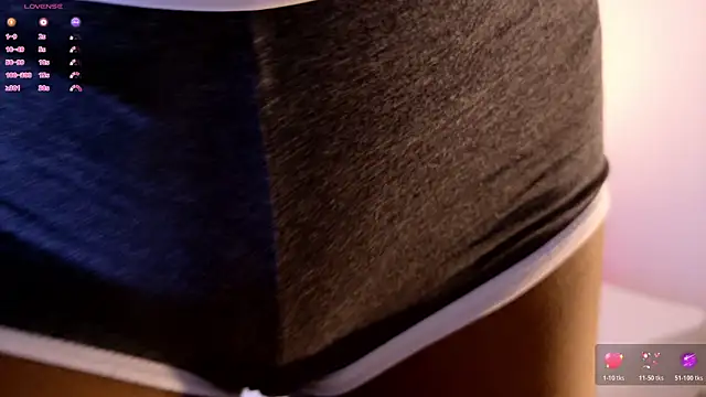 Emely Deluxe online show from 02-15-26, 11:41