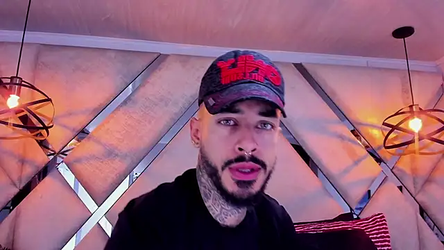 VinzenzRizzo online show from 02-23-26, 03:37