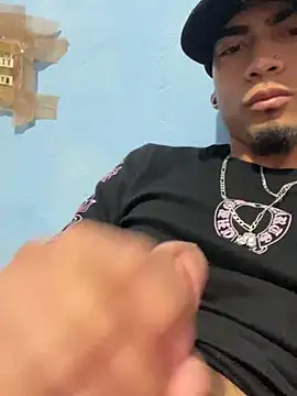 Snapshot of Ricardo2334 chatting on 02-24-26, 08:51 Ricardo2334 online show from 02-24-26, 08:51