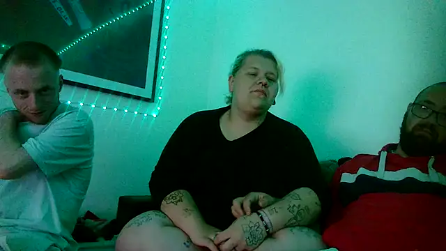 mrandmrsdarkside online show from 04-21-26, 07:39