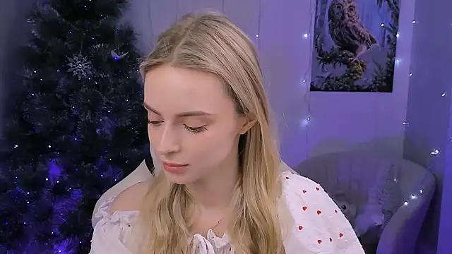 JuliaBrewwer online show from 01-13-26, 02:55