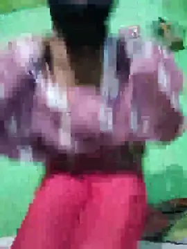 Snapshot of PIHU999 chatting on 09-17-25, 05:09 PIHU999 online show from 09-17-25, 05:09