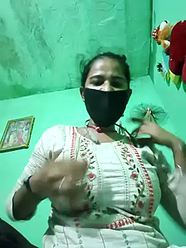 Snapshot of PIHU999 chatting on 11-02-25, 01:41 PIHU999 online show from 11-02-25, 01:41