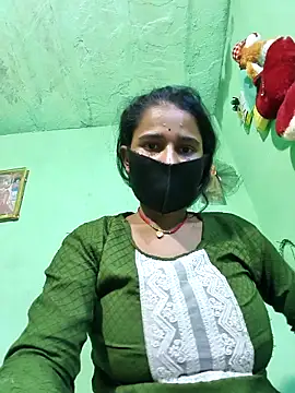 Snapshot of PIHU999 chatting on 11-06-25, 02:07 PIHU999 online show from 11-06-25, 02:07