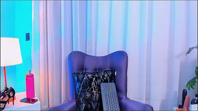 PatyLawrence online show from 02-24-26, 04:10