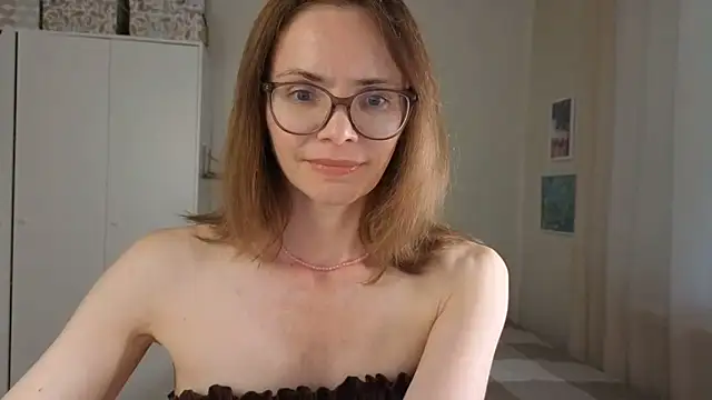 Snapshot of SEA_Dream chatting on 06-29-26, 03:45 SEA Dream online show from 06-29-26, 03:45