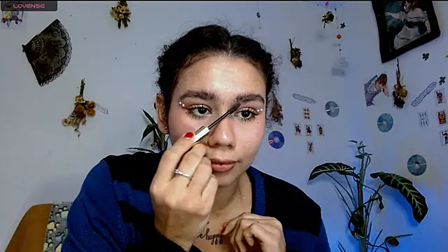 Nocturnawitch online show from 04-26-26, 12:19