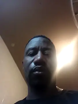 Snapshot of Thasdwn23 chatting on 11-29-25, 03:42 Thasdwn23 online show from 11-29-25, 03:42